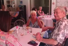 emeis bois joli buffet