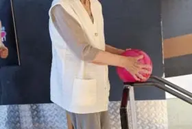 emeis clos alienor bowling