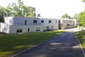 clinique d addictologie les bruyeres brosville 01