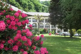 maison de retraite saint sebastien albertville 01 0