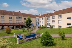 residence les jardins du lac residence cote jardin