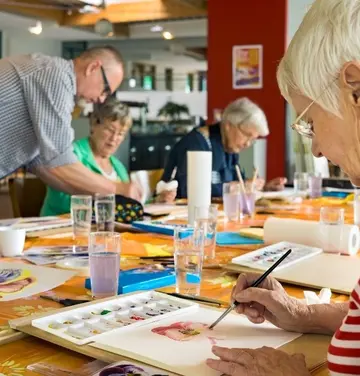 emeis-maison-de-retraite-accueil-de-jour.jpg