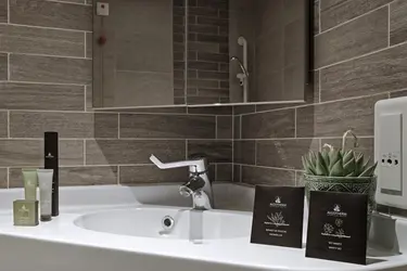 maison de retraite gambetta salle de bain 69
