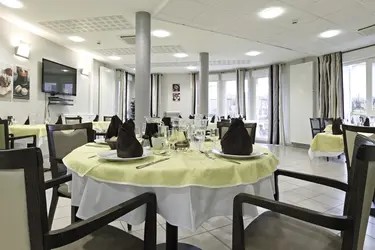 maison de retraite ambarroise restaurant amberieu en burgey 01