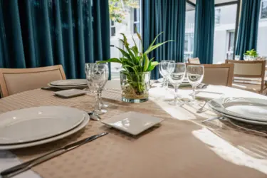 emeis maison de retraite bon air table salle a manger