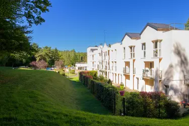 emeis-maison-de-retraite-la-cerisaie-exterieur.png