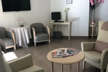 maison de retraite bois joli salon rez de chausse