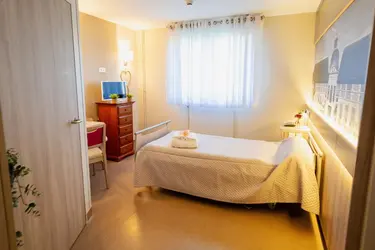 maison de retraite le bosguerard chambre