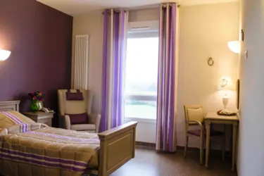 signylabbaye maisonderetraite chambreviolette